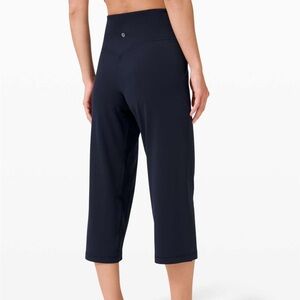 Lululemon Athletica Blue Capri Pants High-Waisted